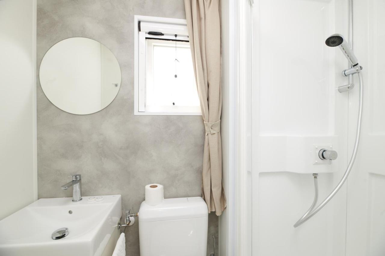 Camping Ulika Mobile Homes - Naturist Červar-Porat المظهر الخارجي الصورة